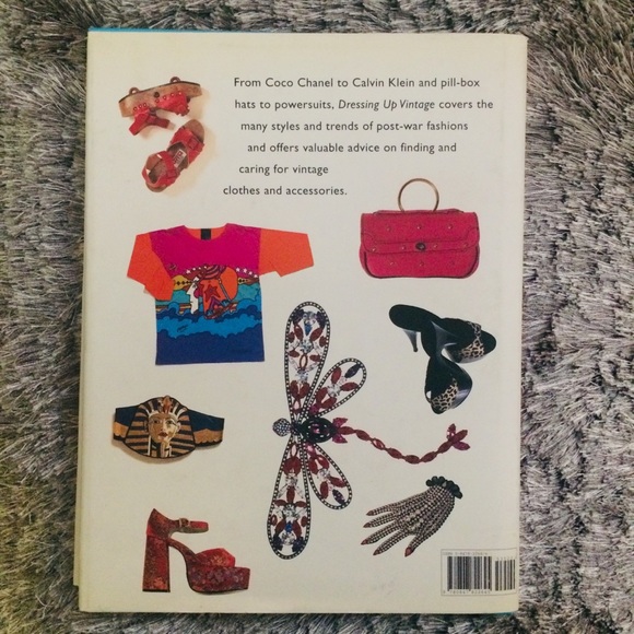 Dressing Up Vintage, by Tracy Tolkien - Picture 8 of 8